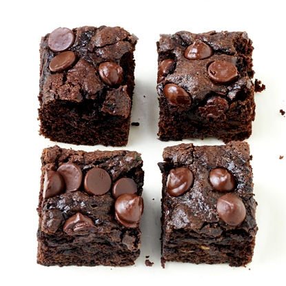 Whole-Wheat Dark Chocolate Zucchini Brownies recipe